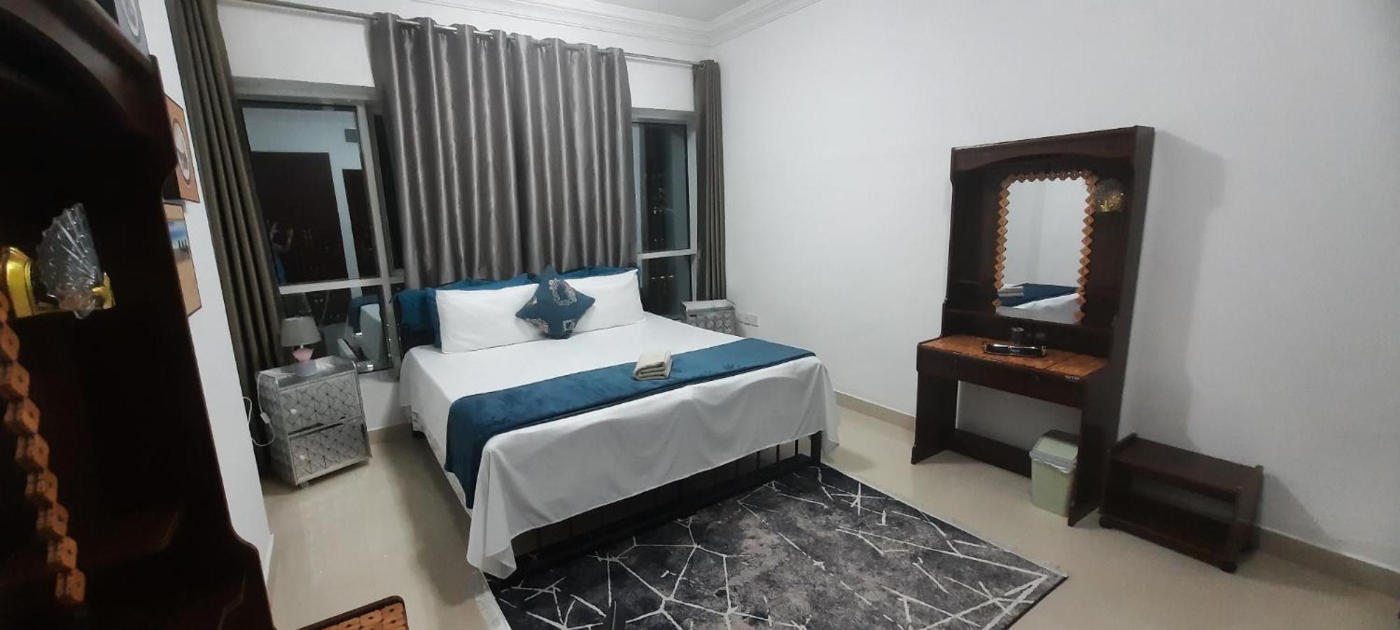 Beach Side Private Room At Sharjah-Dubai Border Ngoại thất bức ảnh